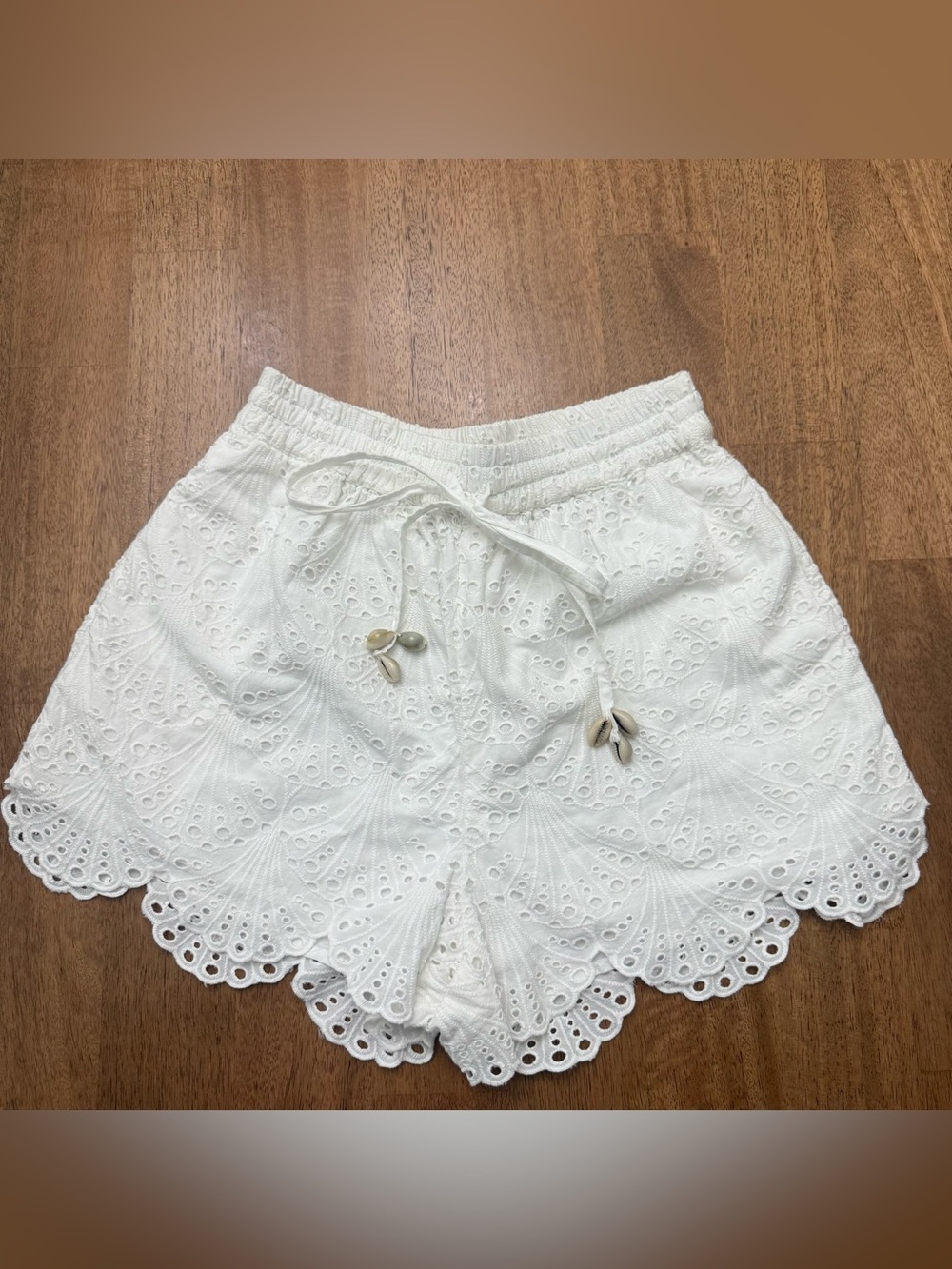 Shore brand eyelet shorts